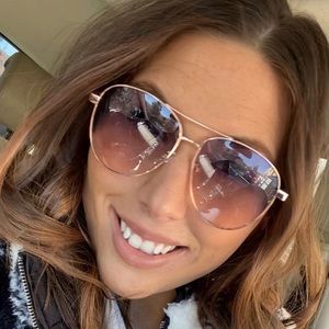 Meet your Posher, Ashlee